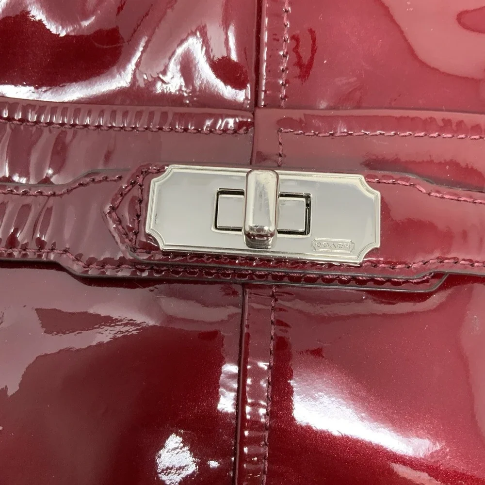 Coach Chelsea Ashlyn Hobo Shoulder Bag‎ Purse Wine Red Patent Leather F17861